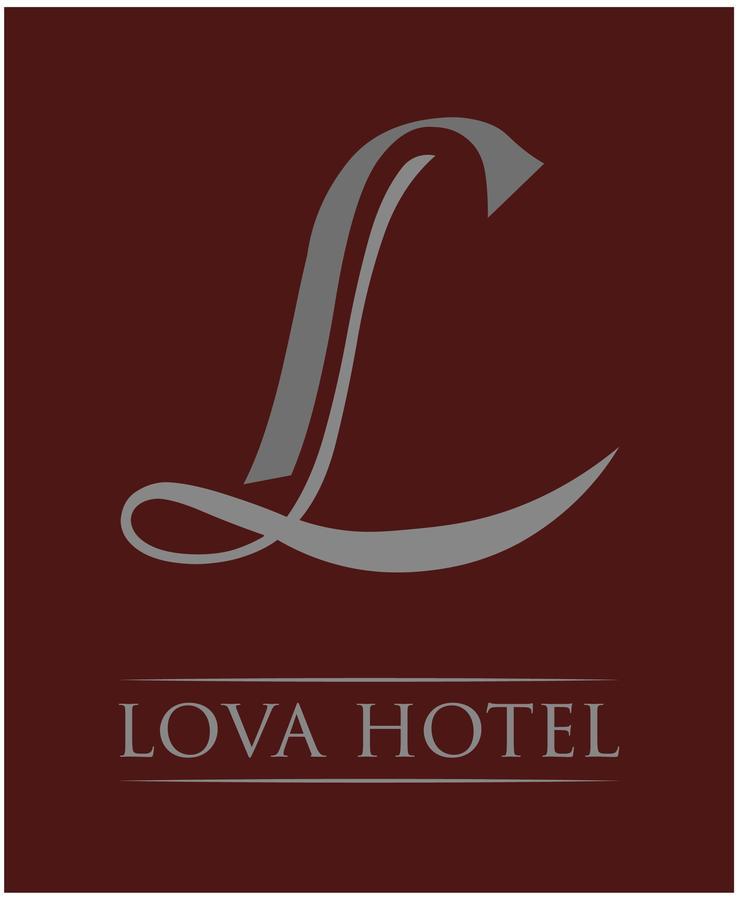 Lova Hotel Antananarivo Bagian luar foto